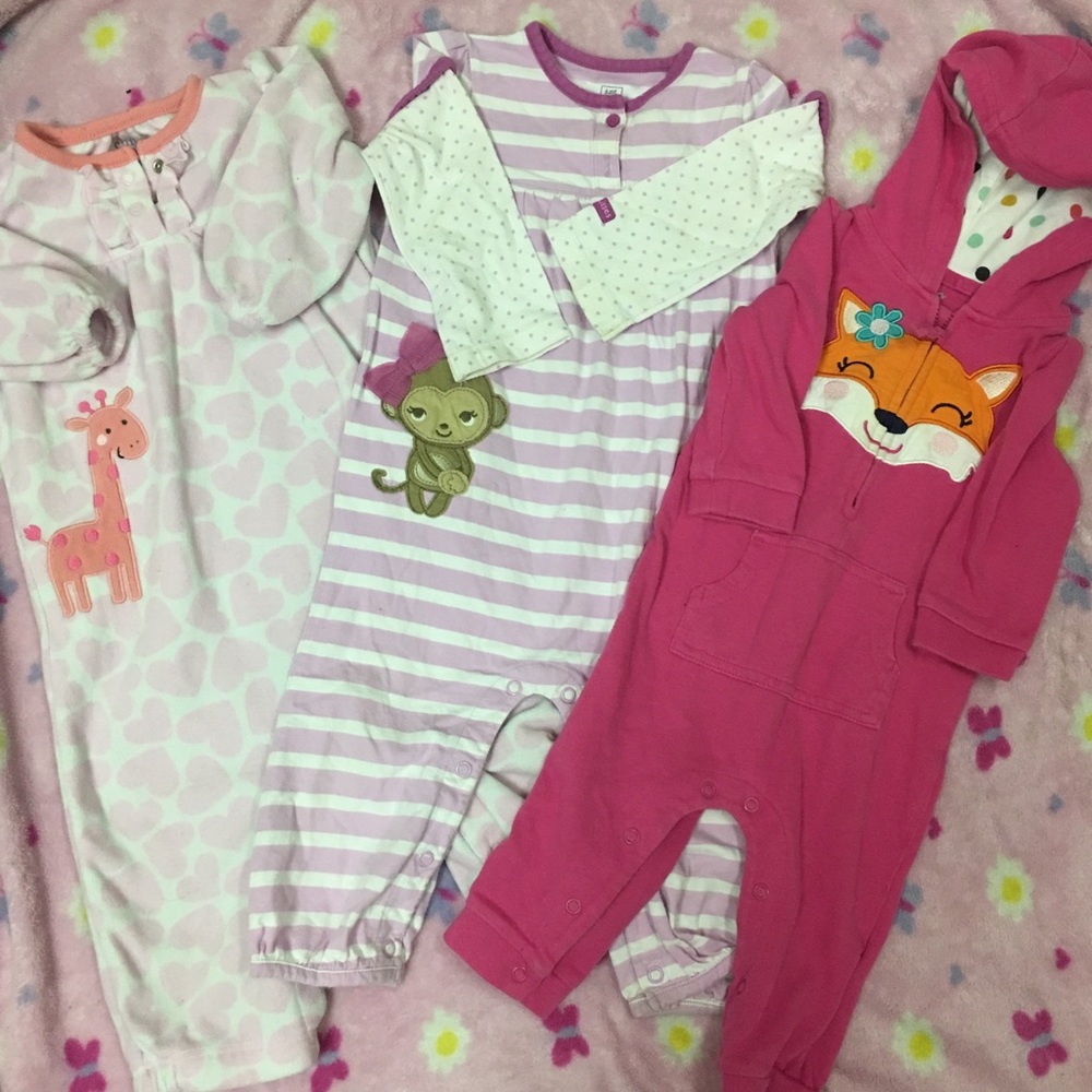 3 COMFORTABLE BODYSUITS